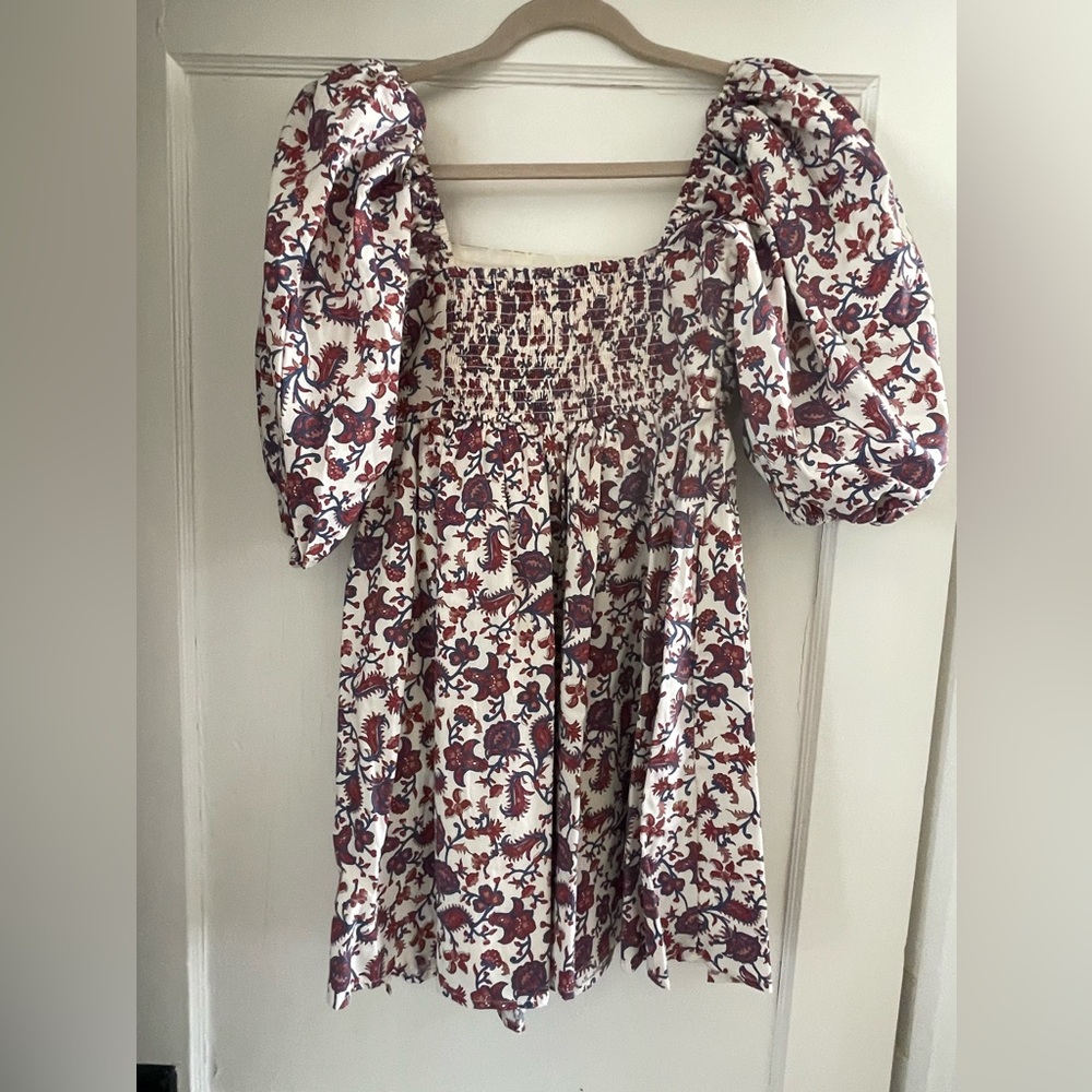 Floral Abercrombie poof sleeve dress - Picture 2 of 3